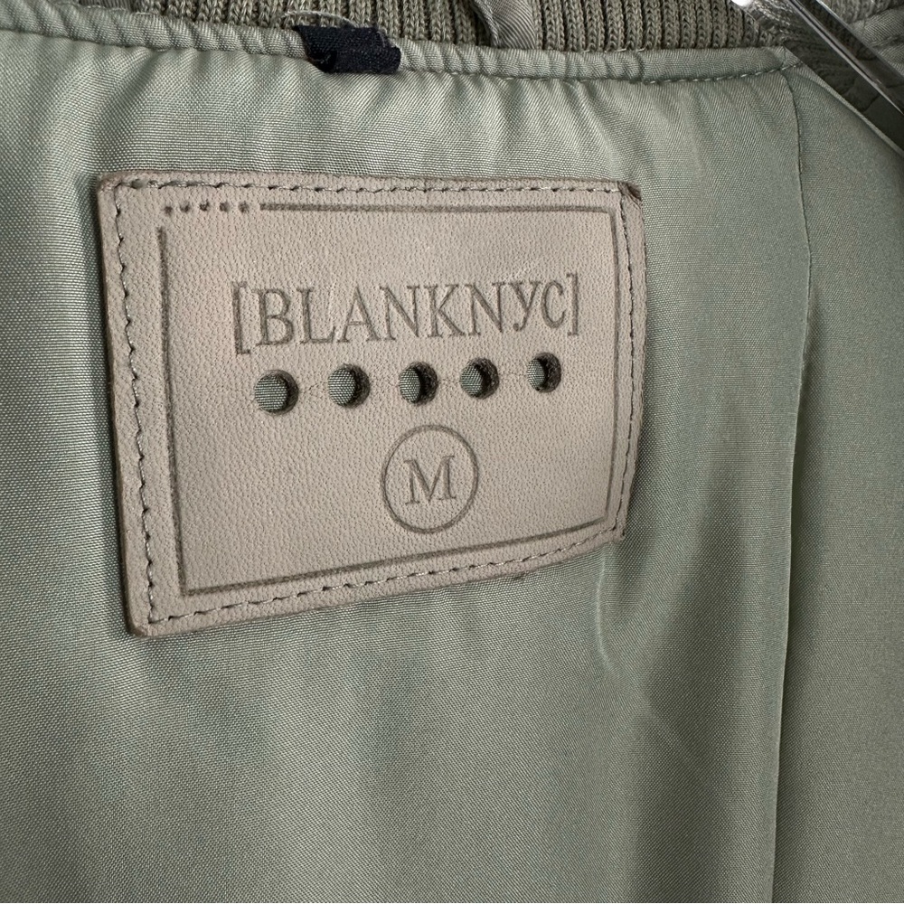 BLANKNYC‎ Women’s Oversized Long Nylon Bomber Jacket Sage Green Size Medium - Picture 15 of 16
